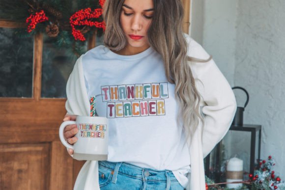 Teacher Thanksgiving Quote Design SVG for Crafts & Graphics